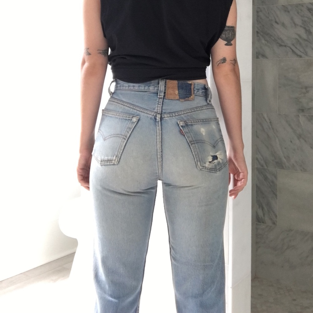 Vintage Levi’s Jeans Sz 26/27 Women